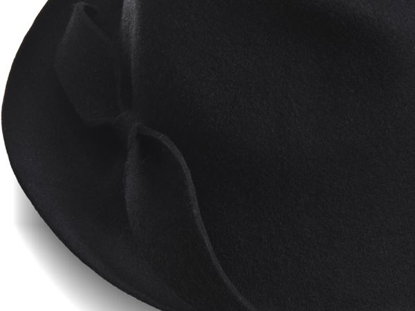 hat designer, justine hats, black hat
