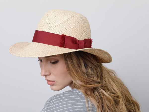 classic hats women