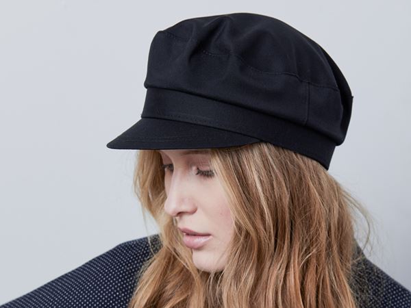 Classic Black Cap - Justine hats